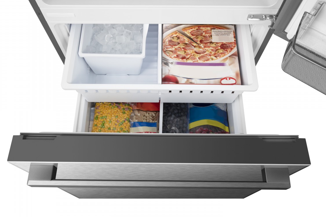 Hisense 20 9 Cu Ft Bottom Freezer Refrigerator With Ice Maker