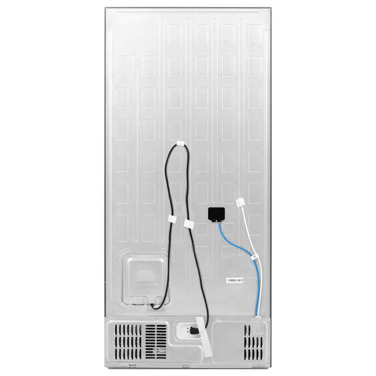 Hisense 17.1Cu Ft Refrigerator with Ice Maker FingerprintResistant