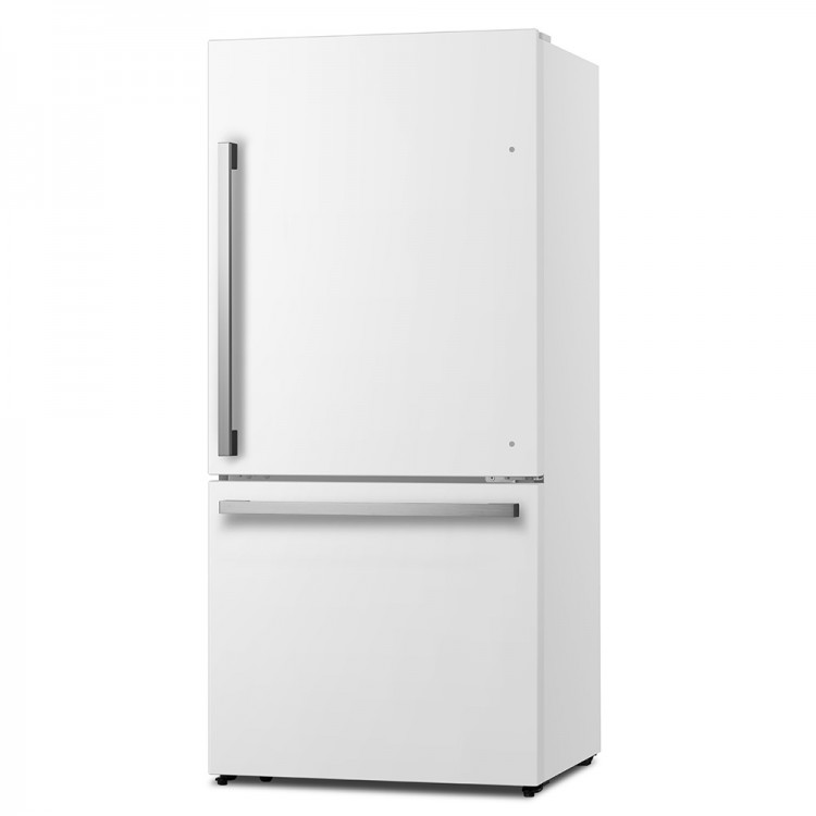 Hisense N 17.2cu ft CounterDepth BottomFreezer Refrigerator