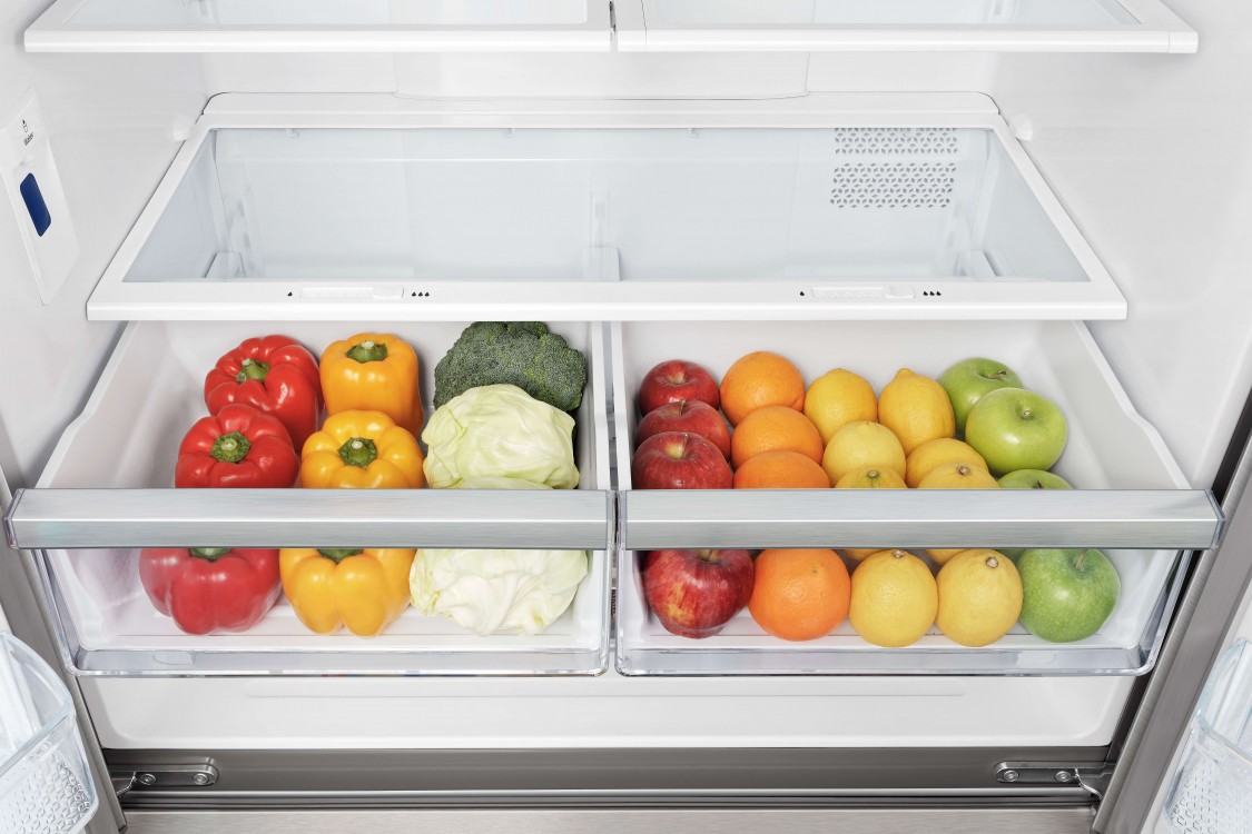 refrigerator with large produce space